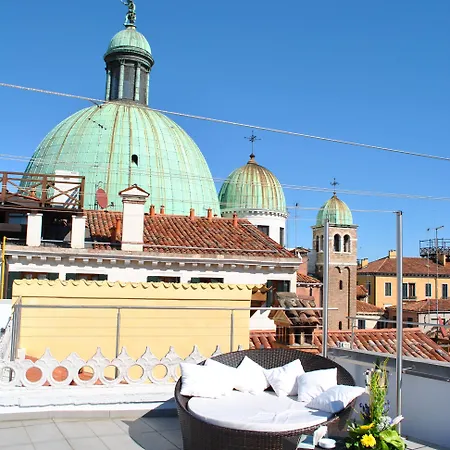 Carlton On The Grand Canal 4*