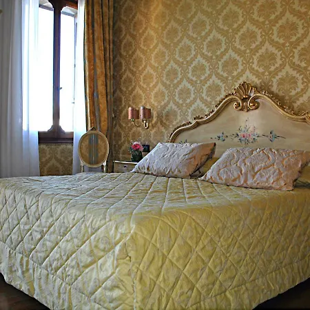 Hotell Carlton On The Grand Canal