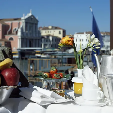 Hotell Carlton On The Grand Canal