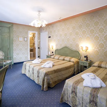 Hotel Carlton On The Grand Canal