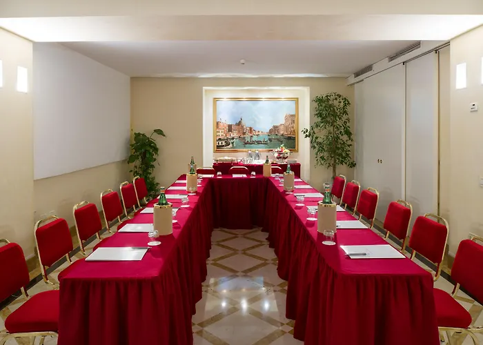 卡尔顿大运河酒店 酒店 4*