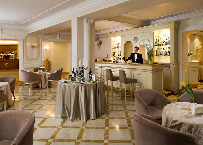 卡尔顿大运河酒店 酒店