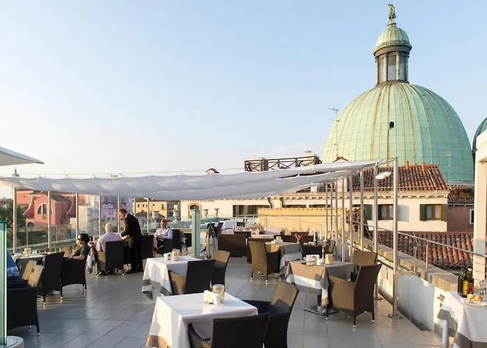 酒店 卡尔顿大运河酒店 4*