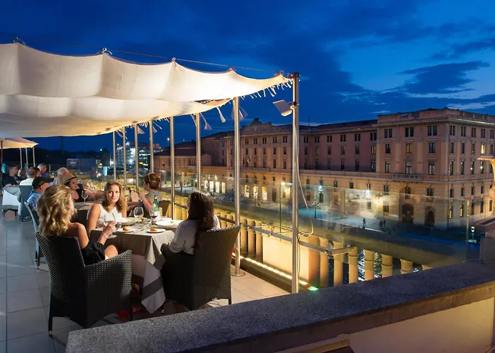 卡尔顿大运河酒店