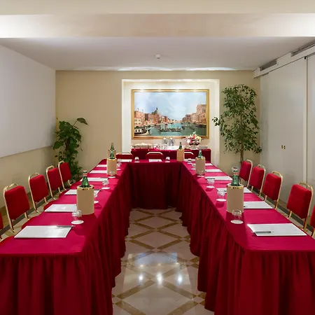 Carlton On The Grand Canal Hotel 4*